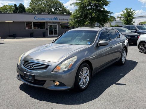 Used 2013 INFINITI G37 x Sedan w/ Premium Pkg AWD/4WD image 3