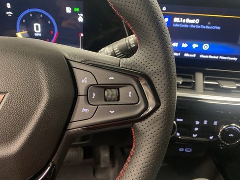 New 2025 Chevrolet Trax RS w/ Driver Confidence Package image 12