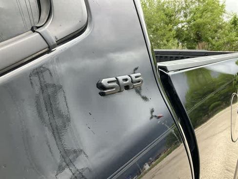 Used 2022 Toyota Tundra SR5 AWD/4WD image 11