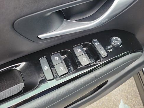 Used 2024 Hyundai Tucson Limited FWD image 18