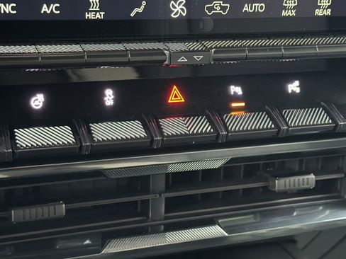 New 2026 GMC Hummer EV 4x4 Crew Cab image 28