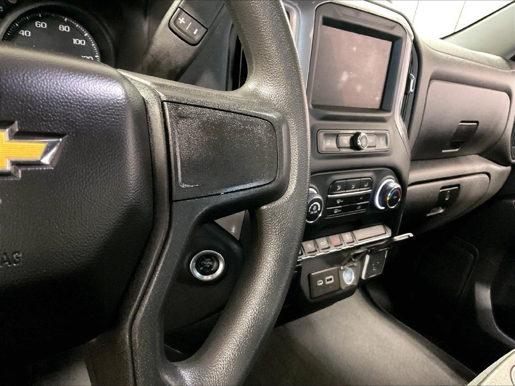 Used 2023 Chevrolet Silverado 1500 Custom AWD/4WD image 23