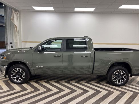 New 2026 RAM 1500 Laramie AWD/4WD image 3