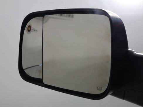 Used 2022 RAM 3500 Tradesman RWD image 15