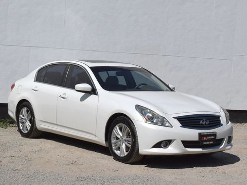 Used 2012 INFINITI G37 Journey w/ Premium Pkg RWD image 1