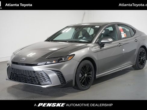 New 2026 Toyota Camry SE FWD image 1