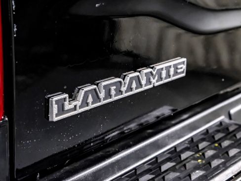 Used 2024 RAM 3500 Laramie AWD/4WD image 45