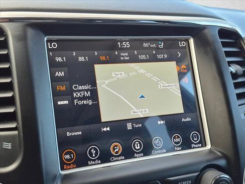 Used 2018 Jeep Grand Cherokee Summit AWD/4WD image 13