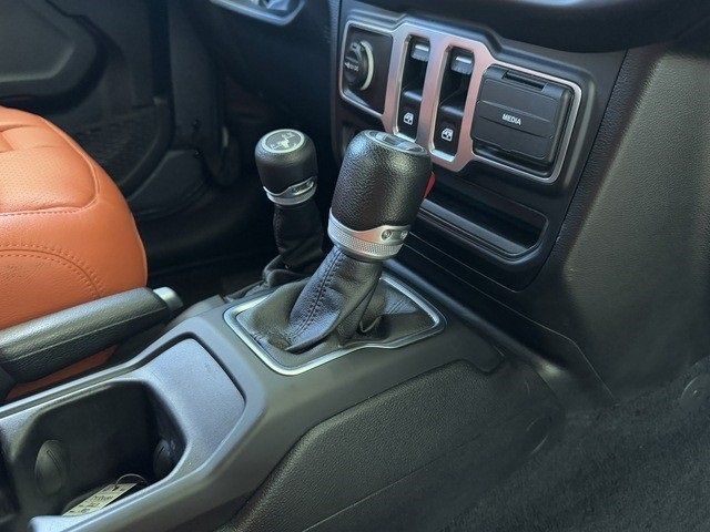 New 2023 Jeep Wrangler Sport AWD/4WD image 28