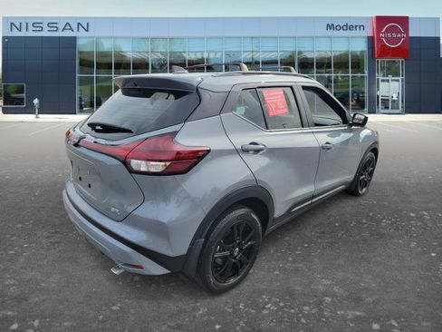 Used 2024 Nissan Kicks SR w/ SR Premium Package image 5