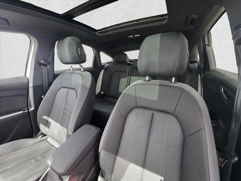 Used 2024 Audi Q4 e-tron Premium Plus w/ Premium Plus image 14