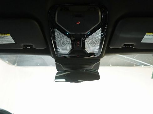 Used 2024 BMW X5 xDrive50e w/ Premium Package image 21