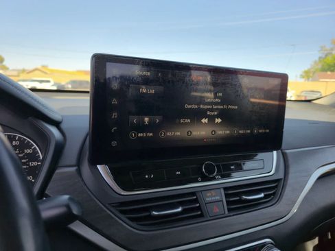 Used 2023 Nissan Altima 2.5 SL image 20