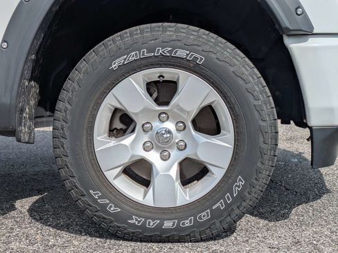 Used 2022 RAM 1500 Big Horn AWD/4WD image 13