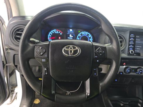 Used 2022 Toyota Tacoma SR RWD image 10