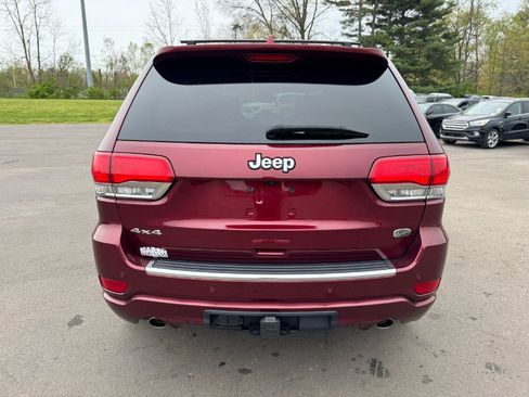 Used 2019 Jeep Grand Cherokee Overland AWD/4WD image 4