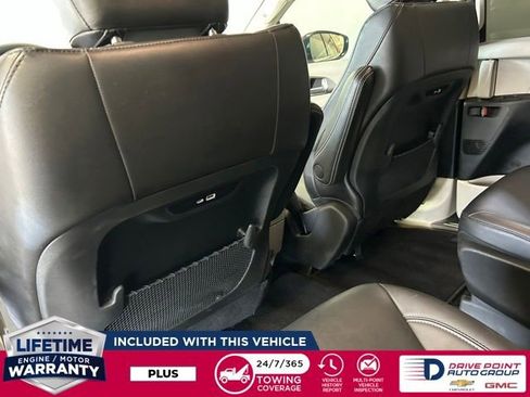 Used 2024 Chrysler Pacifica Limited FWD image 25