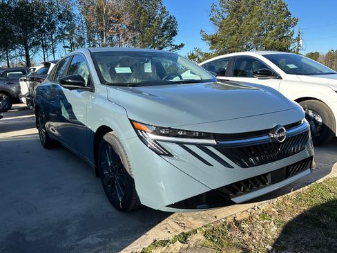 New 2026 Nissan Sentra SL w/ Floor Mat Package image 3