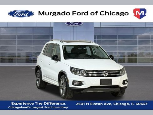 Used 2017 Volkswagen Tiguan Sport image 1
