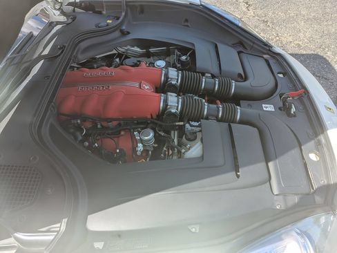 Used 2013 Ferrari California RWD image 42