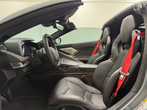 Used 2025 Chevrolet Corvette E-Ray w/ ZER Performance Package image 10