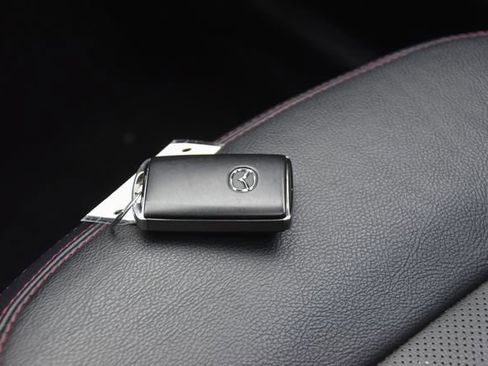 Used 2025 MAZDA CX-5 Carbon Edition image 38