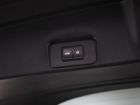 Used 2023 Nissan Rogue SL w/ SL Premium Package AWD/4WD image 19