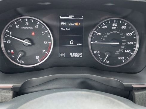 Certified 2025 Subaru Ascent Premium AWD/4WD image 16