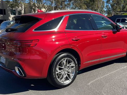 Used 2025 Genesis GV70 2.5T image 7