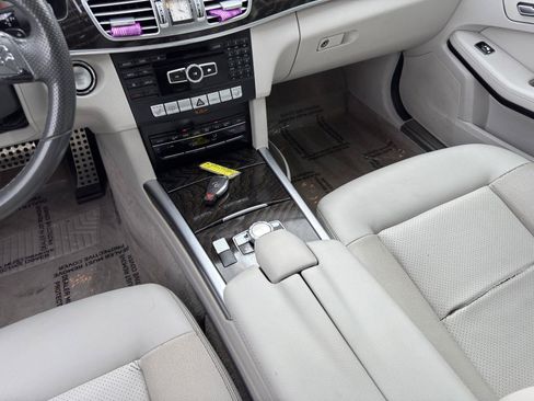 Used 2015 Mercedes-Benz E 350 Sedan w/ Premium 1 Package image 34