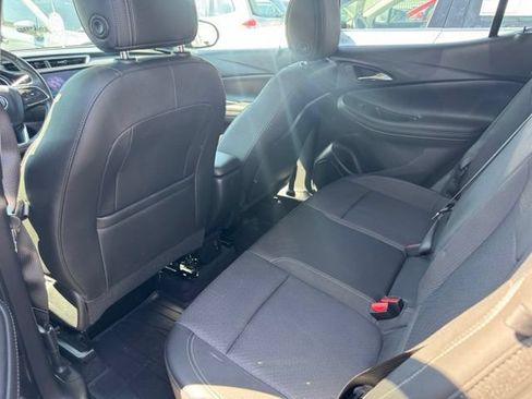 Used 2023 Buick Encore GX Select w/ Experience Buick Package FWD image 6