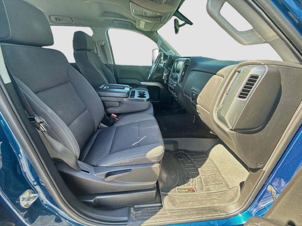 Used 2018 Chevrolet Silverado 2500 LT w/ Texas Edition AWD/4WD image 31