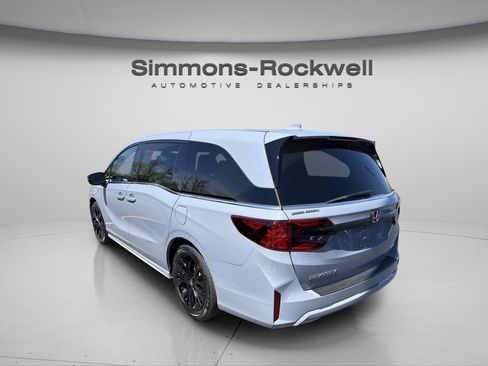 Used 2025 Honda Odyssey Sport-L image 4
