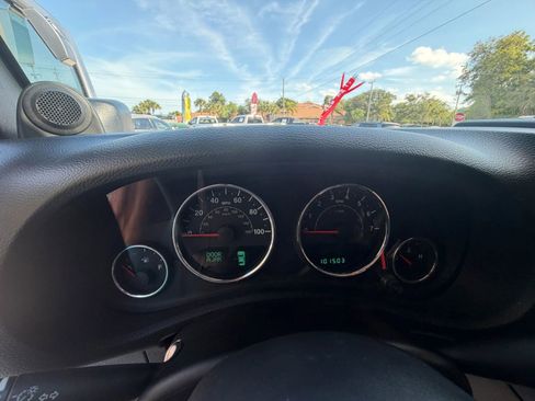 Used 2014 Jeep Wrangler Sport AWD/4WD image 11