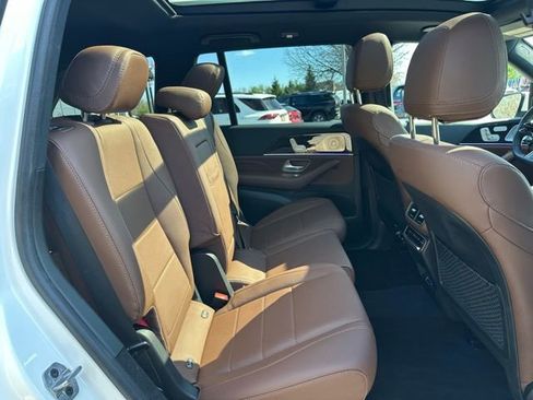 Certified 2024 Mercedes-Benz GLS 450 4MATIC image 25