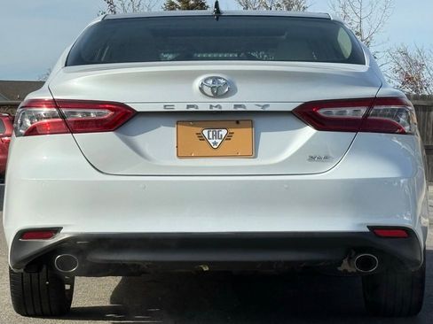 Used 2018 Toyota Camry XLE w/ Driver Assist Package image 4