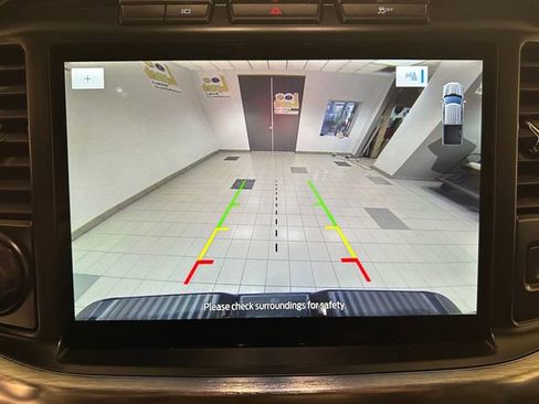 Used 2022 Ford F150 Lariat image 4