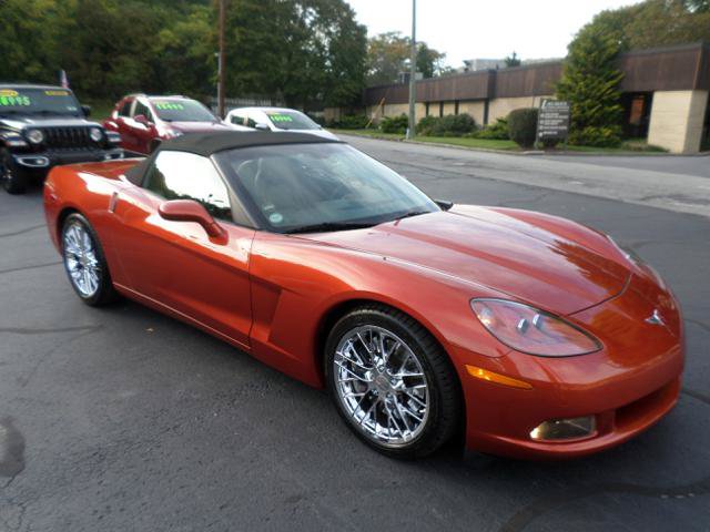 Used 2005 Chevrolet Corvette Convertible w/ Preferred Equipment Group RWD image 21