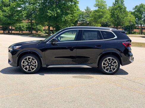 New 2026 BMW X1 xDrive28i w/ Technology Package AWD/4WD image 3