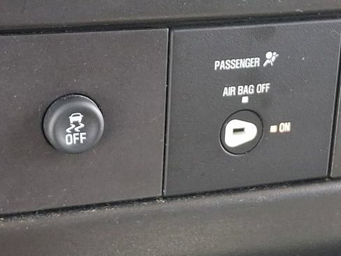 Used 2025 GMC Savana 2500 w/ Driver Convenience Package RWD image 16