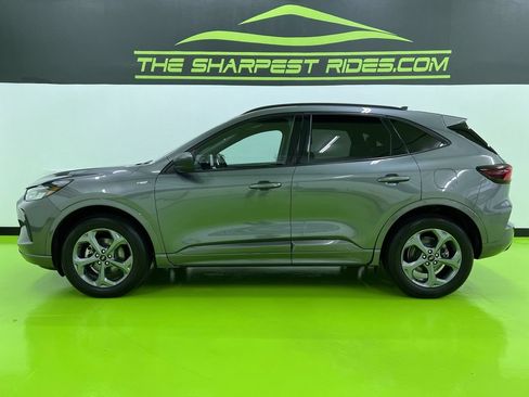 Used 2024 Ford Escape ST-Line AWD/4WD image 6