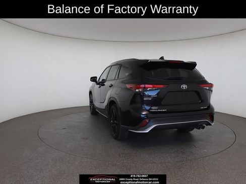 Used 2025 Toyota Highlander XSE AWD/4WD image 13