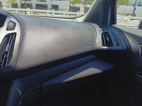 Used 2015 Ford Transit Connect XL FWD image 19