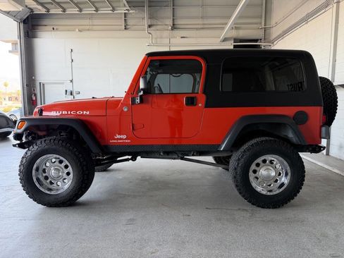Used 2005 Jeep Wrangler Unlimited Rubicon AWD/4WD image 7