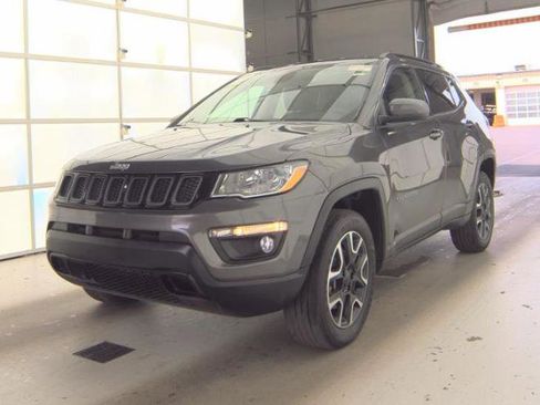 Used 2021 Jeep Compass Latitude AWD/4WD image 5