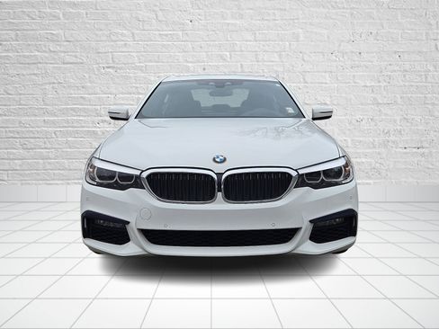 Used 2020 BMW 540i xDrive 540i xDrive w/ M Sport Package image 2