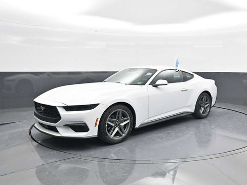 New 2026 Ford Mustang Coupe image 4