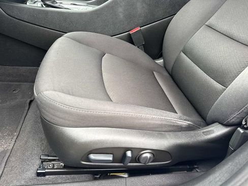 Used 2023 Chevrolet Malibu LT FWD image 21