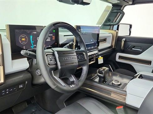 Used 2024 GMC Hummer EV 3X w/ Omega Edition image 18