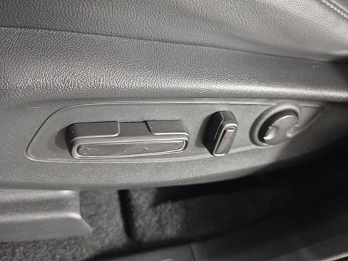 Used 2024 Honda CR-V EX-L image 35